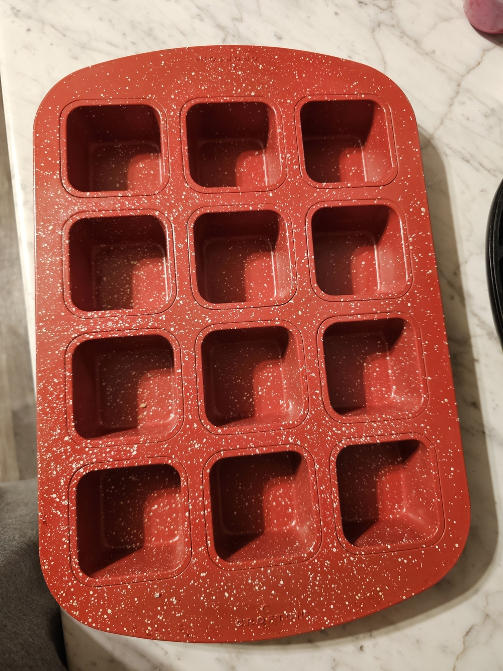 Red 12-Cavity Square Silicone Muffin/Bread Pan - Crofton